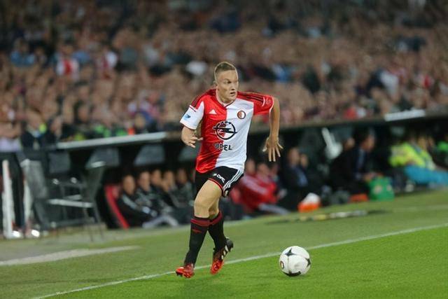 崔永熙NBA季前赛首秀 出场8分钟贡献1分2篮板